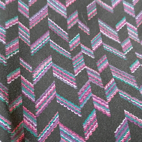 Old Navy over the belly maternity work out capri - Picture 2 of 5